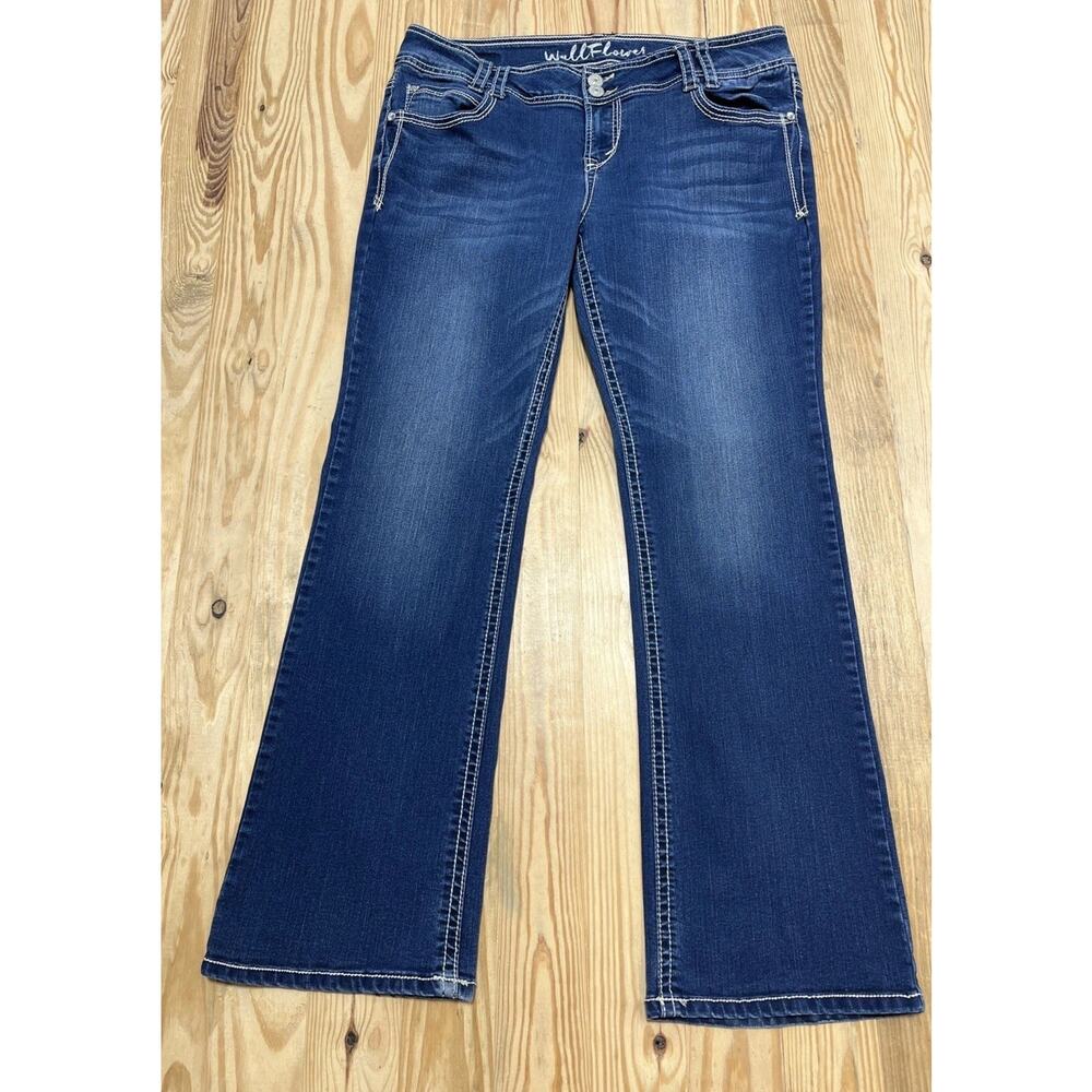 Wallflower Jeans Women’s 17 Boot Cut Blue Thick Stitch Flap Pocket Y2K 36x30